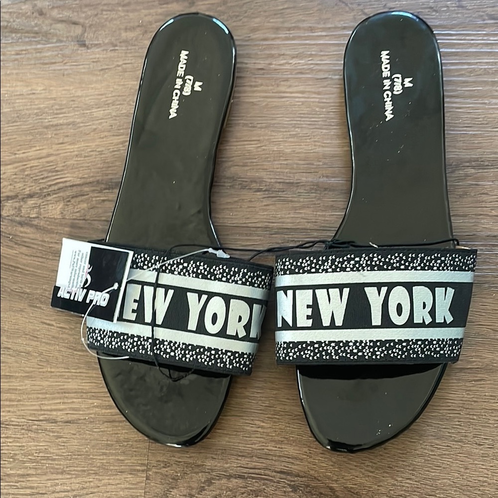 Activ Pro Women Sandals Size Medium ( 7/8 ) NWT